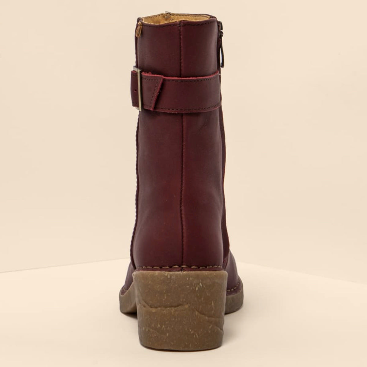 El Naturalista TICINO Boot Wax Nappa Leather Cereza