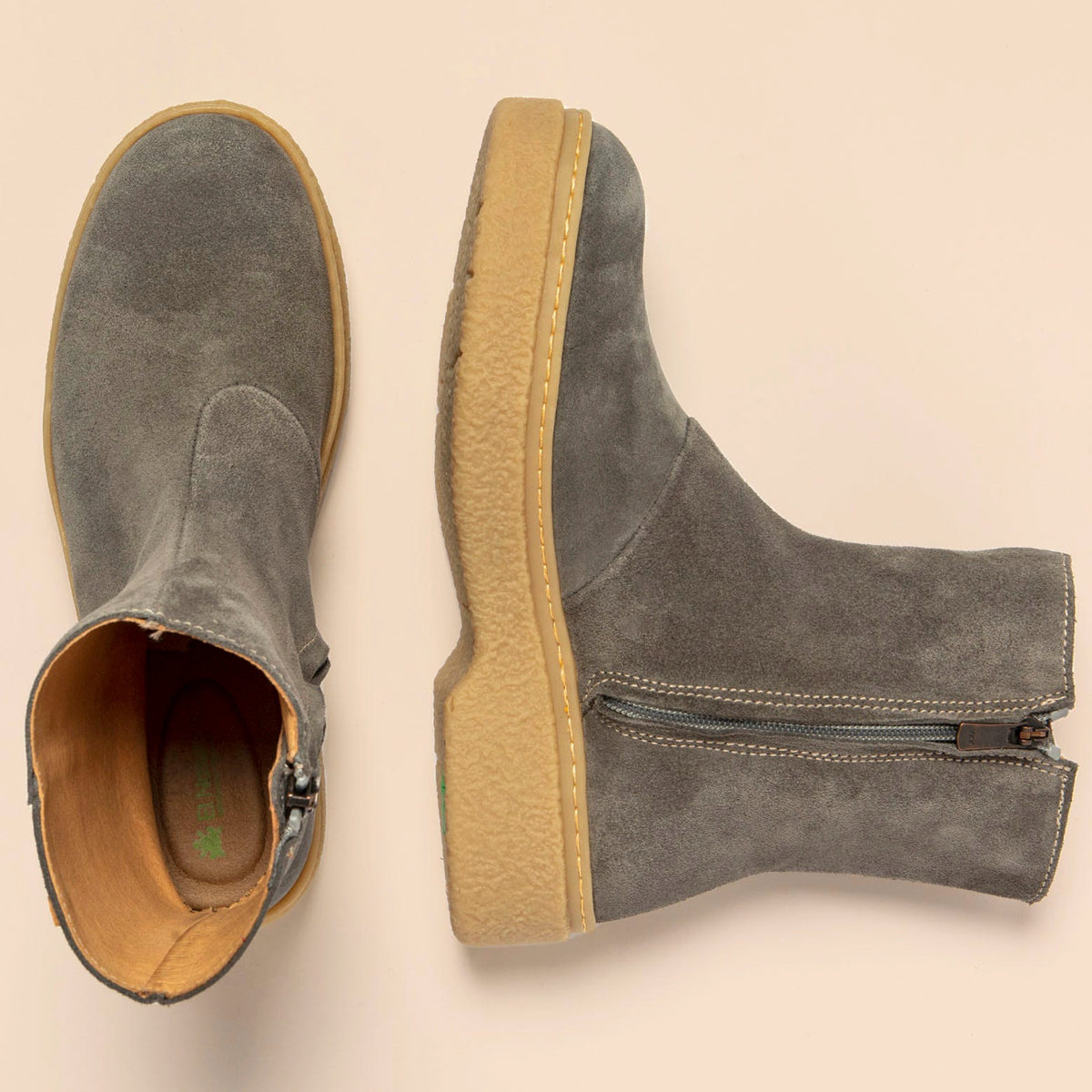 El Naturalista ARPEA Boot Silk Suede Leather, Grafito